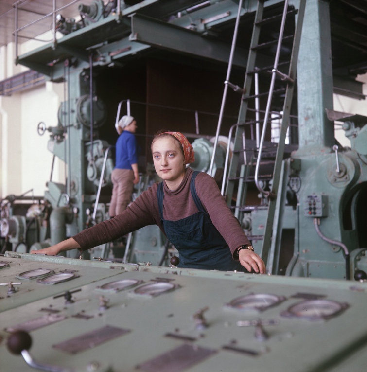 Пионеры, дискотеки и Первомай - советская атмосфера 1970-х