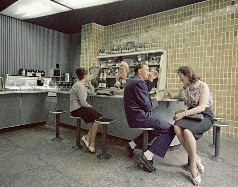 Пионеры, дискотеки и Первомай - советская атмосфера 1970-х